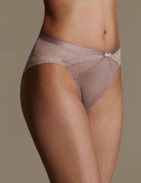 recherche culottes et string échancrés SD_02_T81_2195L_FN_X_EC_0?wid=278&hei=361&fit=fit,1