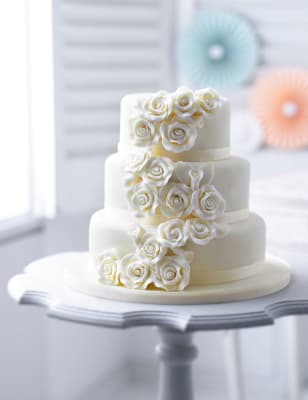 Luxury wedding cakes leeds
