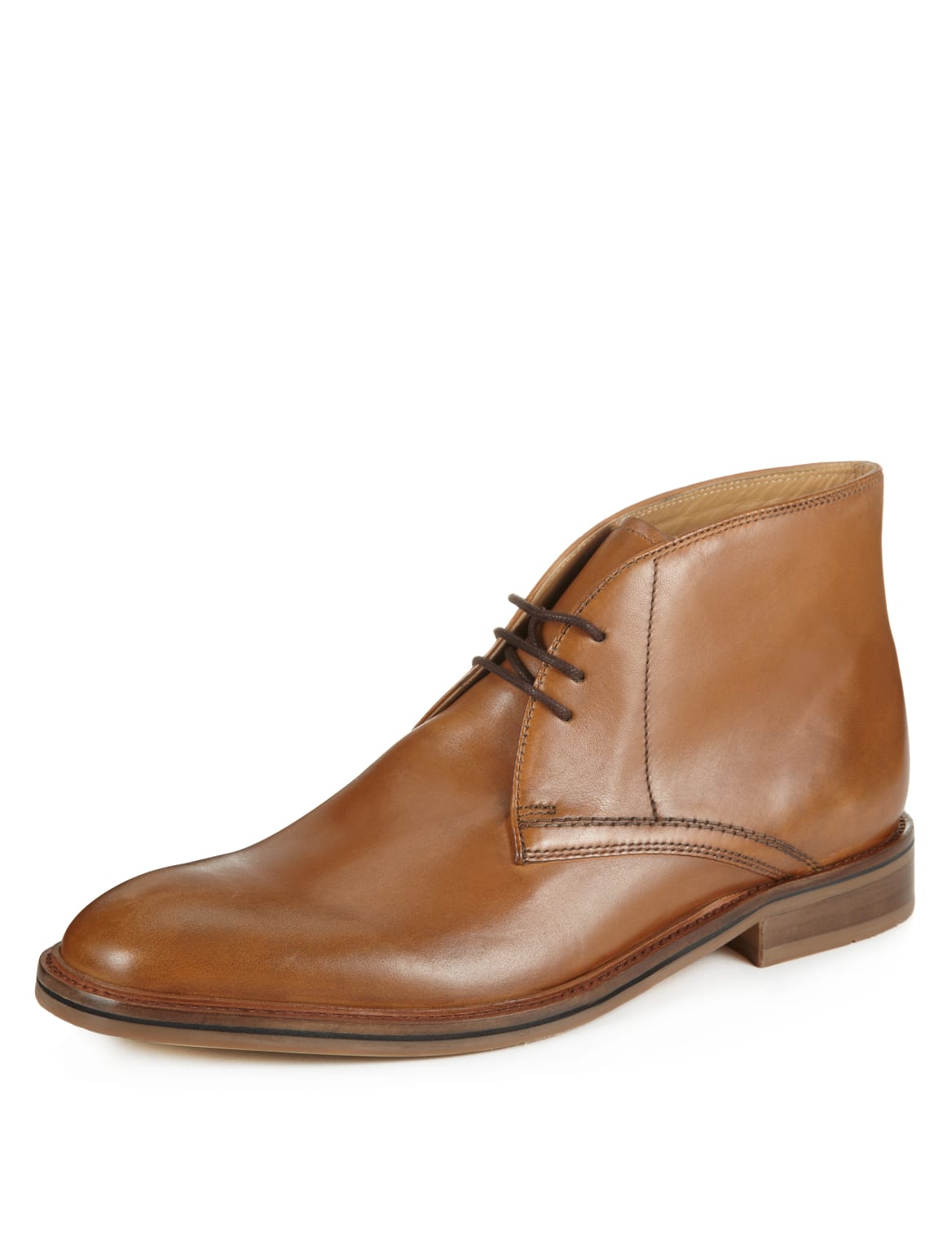tan chukkas