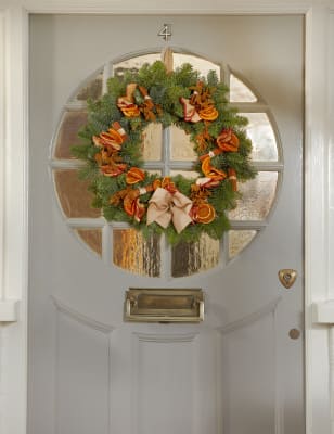 Winter Spice Wreath Flowers