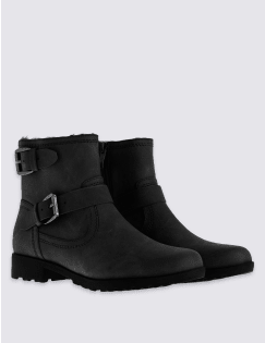 bottines style motard