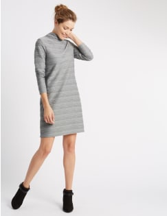 m&s robe