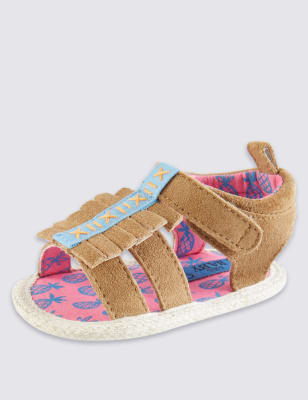 http://asset1.marksandspencer.com/is/image/mands/SD_04_T72_3146P_VS_X_EC_0