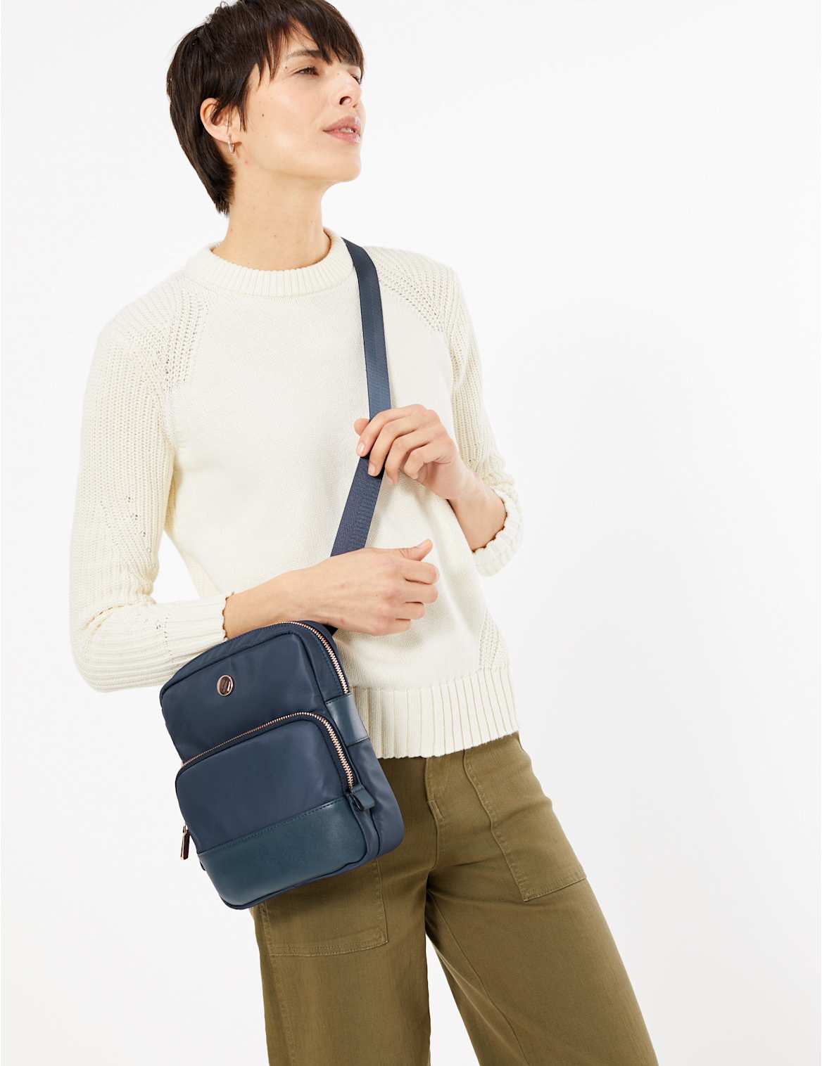 Sac besace. Sac besace