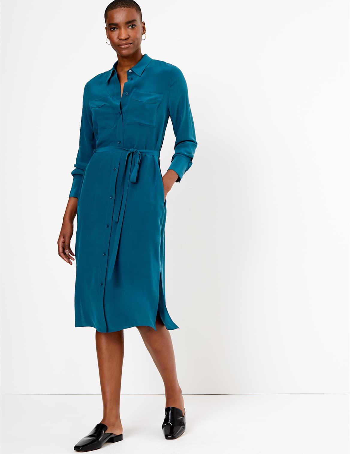 Robe chemise midi 100% soie. Robe chemise midi 100% soie