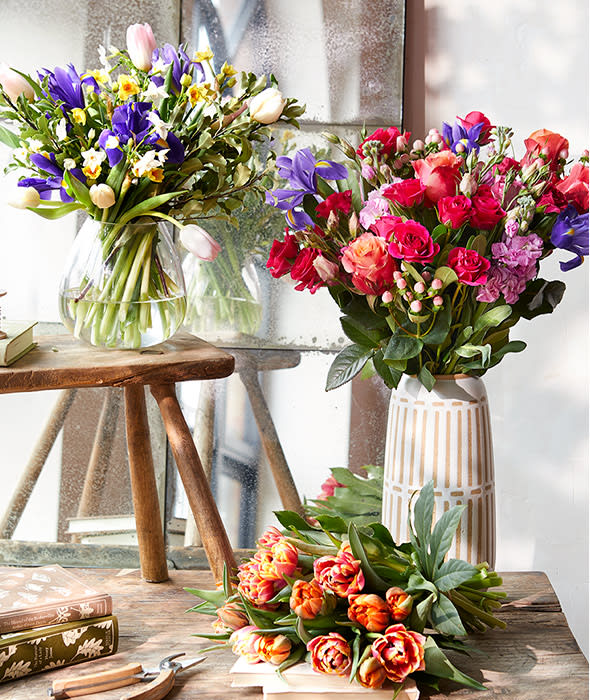 How to Style Spring Flowers