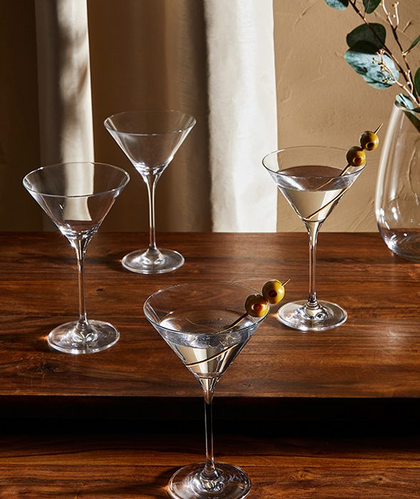 Cocktail Glassware Buying Guide