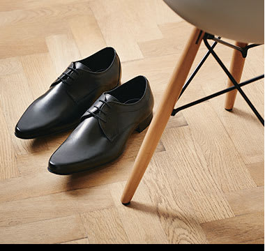Men’s black smart shoes