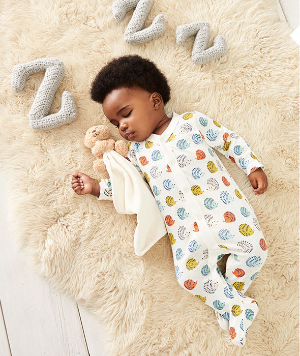 newborn sleep clothes in summer