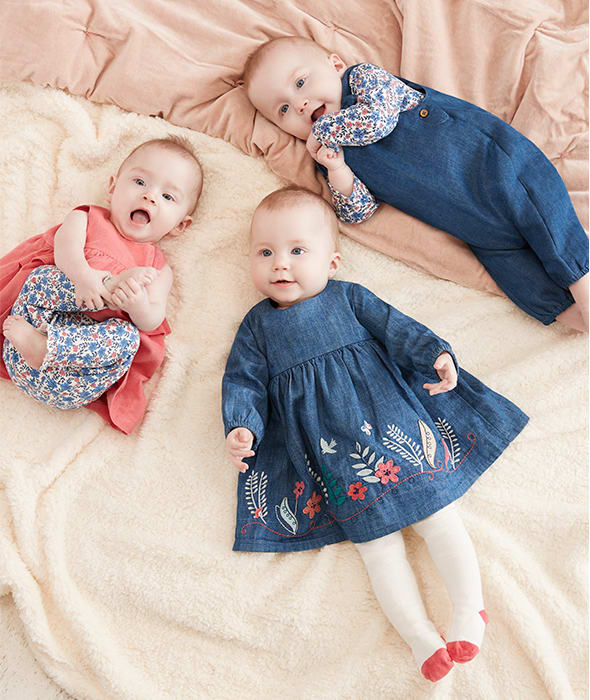 Triplet matching hot sale outfits