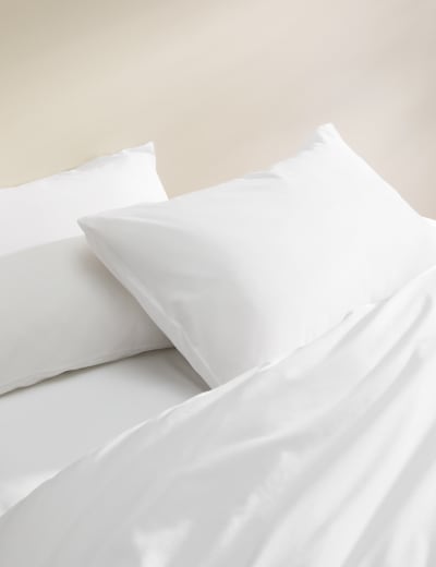 V Shaped Medium Pillow with Pillowcase Sleep Solutions M S