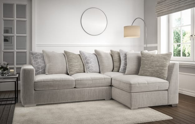Chelsea Scatterback Corner Chaise Sofa (Right-Hand)