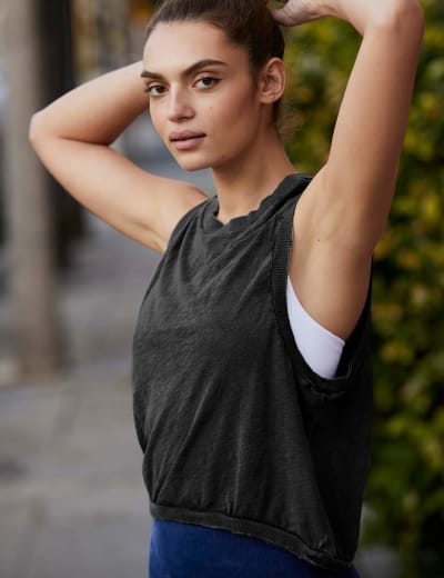 Featherweight Under Over Crop Vest Top Beyond Yoga M S