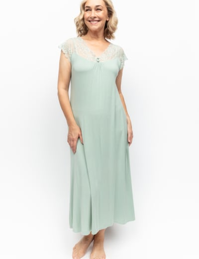 Size 24 top nightdress