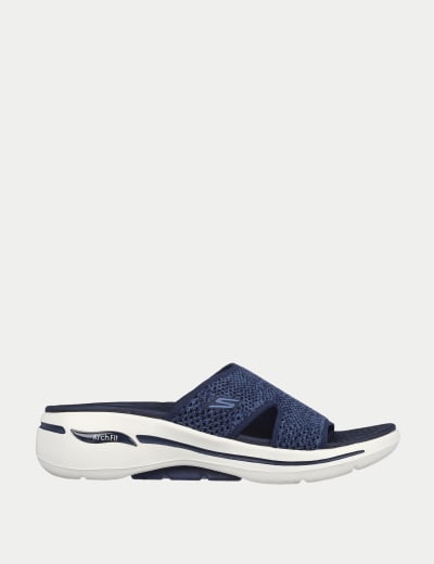 GO WALK Arch Fit Flat Sandals