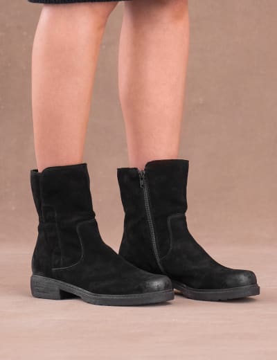 Suede Block Heel Ankle Boots Celtic Co. M S