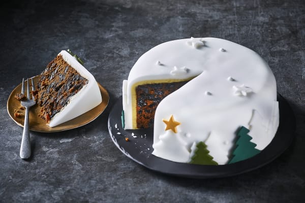 Cakes & Puddings - M&S Christmas & New Year Food