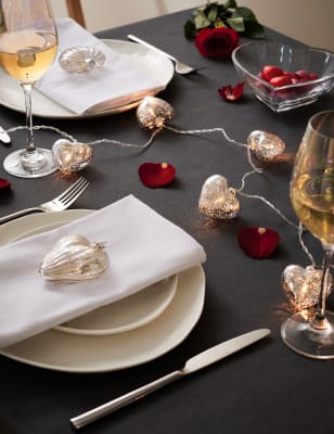 Set of 2 Lustre White Wine Glasses