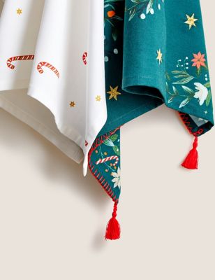 Set of 2 Christmas Nutcracker Tea Towels