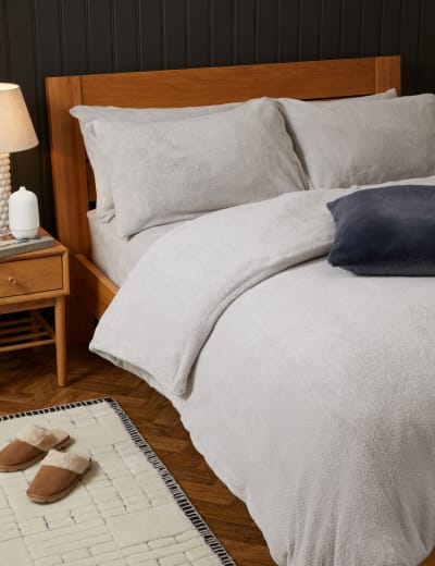 Ribbed best sale fleece bedding