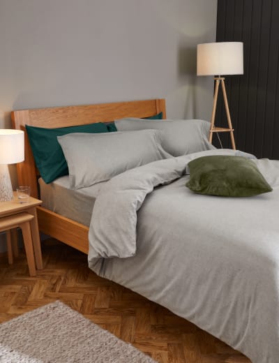 Marks and spencer cheap v pillow