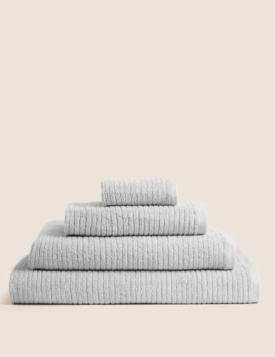 Marks and 2025 spencer towel rail