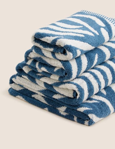 Marks and spencer bee towels clearance