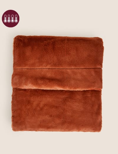 Marks and hotsell spencer quilted throw