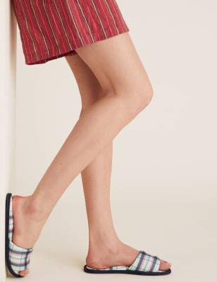 ladies slippers at m and s