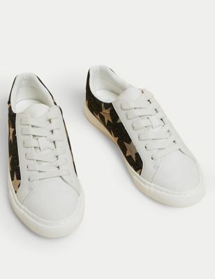 Lace Up Star Print Trainers