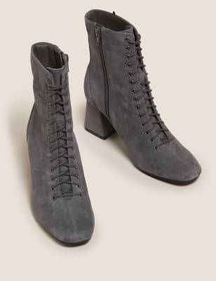 womens grey boots