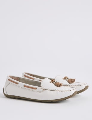 m&s boat shoes ladies