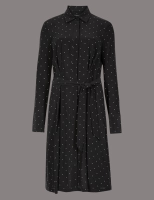 Платье-рубашка из 100% шелка, спринтом и длинным рукавом