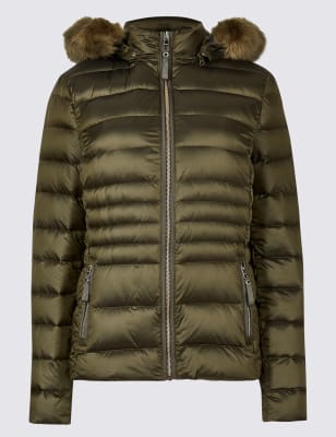 Куртка с технологией  Stormwear™