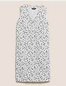 Льняное мини-платье прямого кроя с V-образным вырезом и принтом