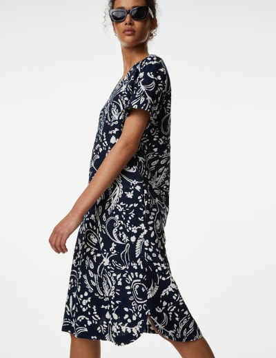 Star printed v neck short deals sleeve midi asymmetric chiffon dress