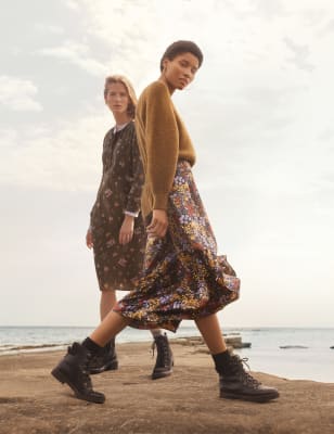 Джемпер с V-образной горловиной и добавлением шерсти альпаки