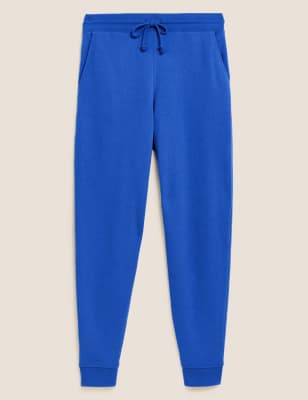 blue trousers