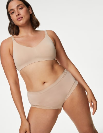 M&S BODY NON WIRED, SMOOTHING FULL CUP Bra with FLEXIFIT In ONYX