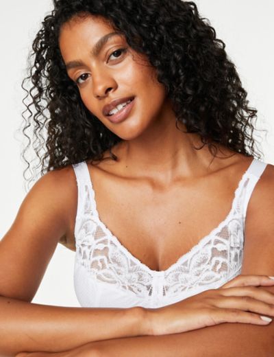 Buy Marks & Spencer Padded Non Wired Full Coverage Lace Bra - Medium  Mulberry at Rs.1264 online
