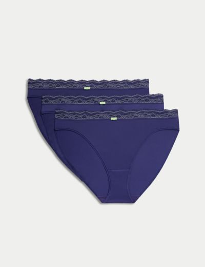 Maidenform One Fab Fit Microfiber Boyshort Underwear With Lace Lavender  Sparkle 9