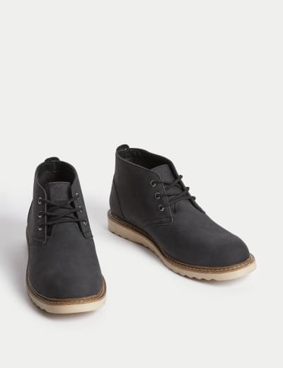 Vans sahara boots best sale