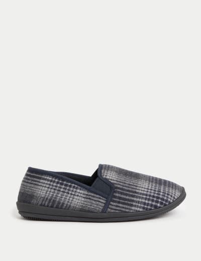 Marks and spencer best sale mens velcro slippers