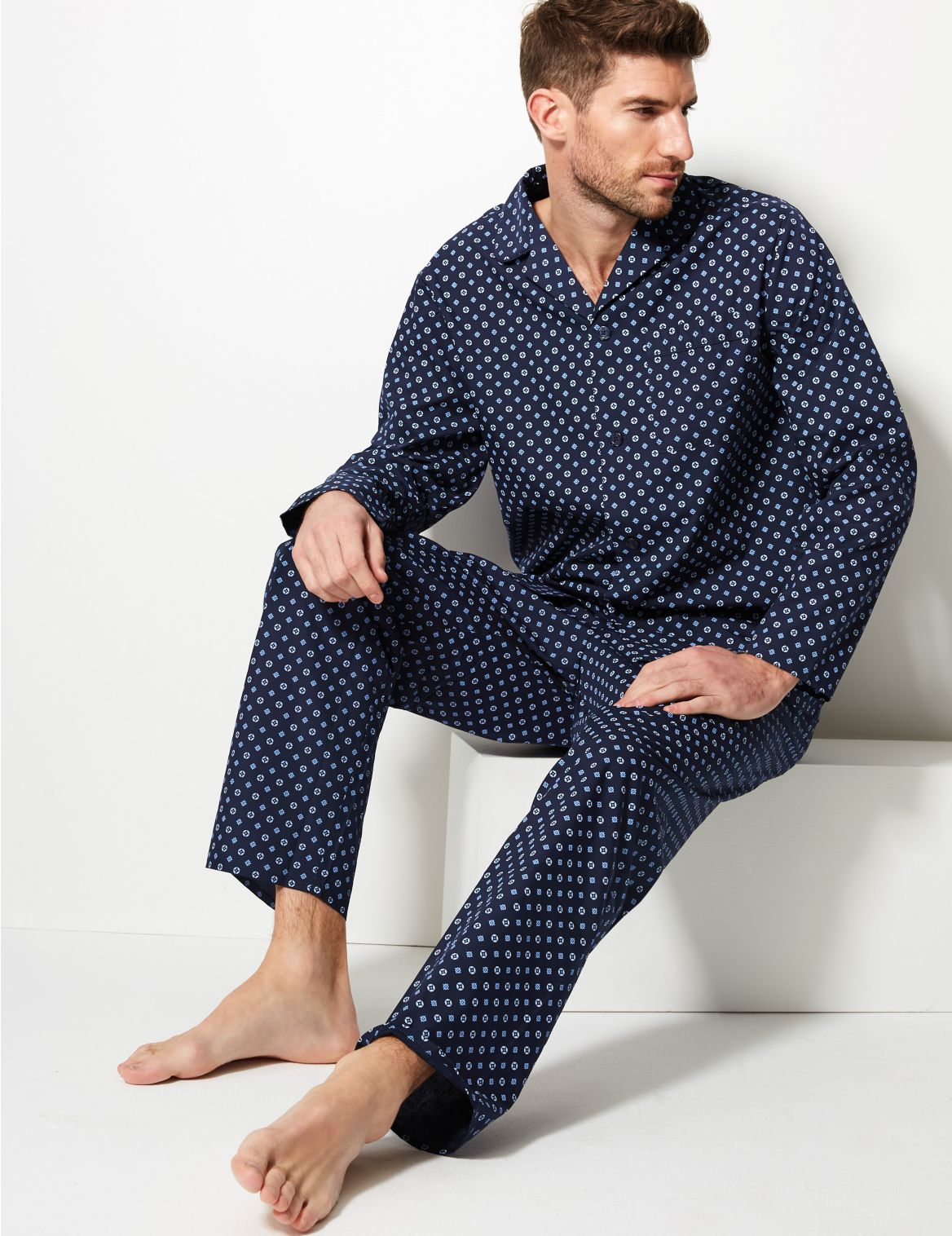Пижамы мужские магазины. Marks and Spencer пижама мужская лето. Marks & Spencer пижама мужская 08583857.