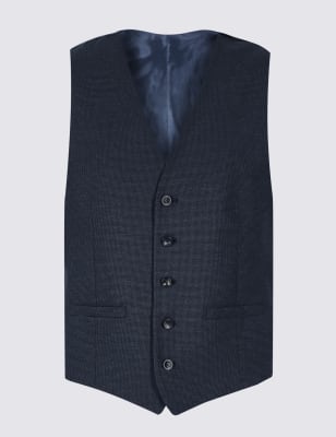 Жилет фактурный узкого кроя