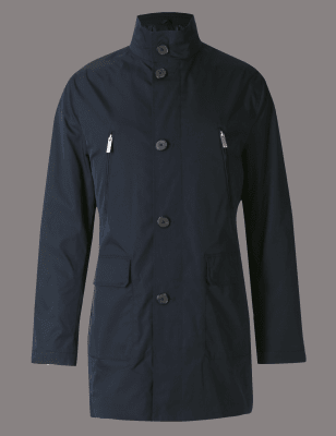 

Макинтош Stormwear™ с высокой горловиной и карманами на молнии