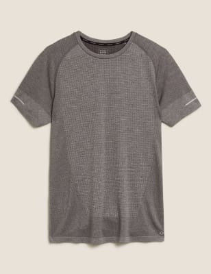 t shirts at m and s