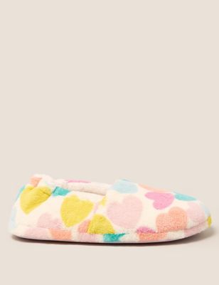 Kids' Heart Slippers (13 Small - 6 Large)