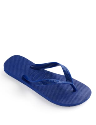 most comfortable footbed sandals