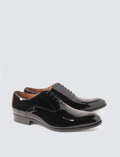 Black patent leather dress shoes discount